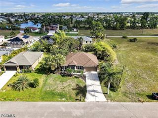 1903 NE 33rd ST, Cape Coral, FL 33909