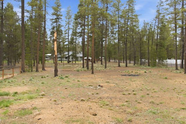 52935 Meadow Lane, La Pine, OR 97739