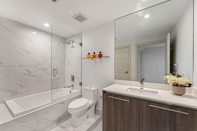 801 S Miami Ave 3509, Miami, FL 33130