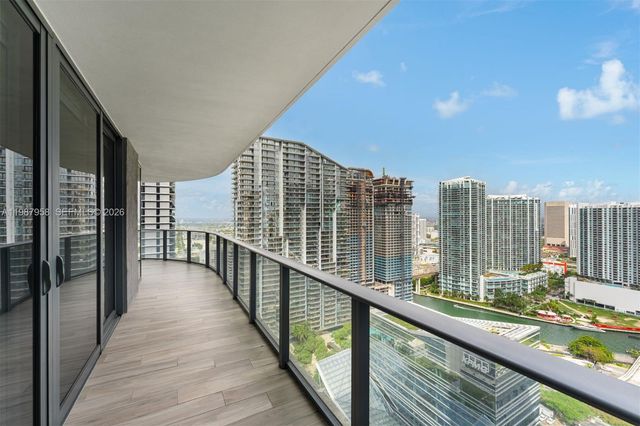 801 S Miami Ave 3509, Miami, FL 33130