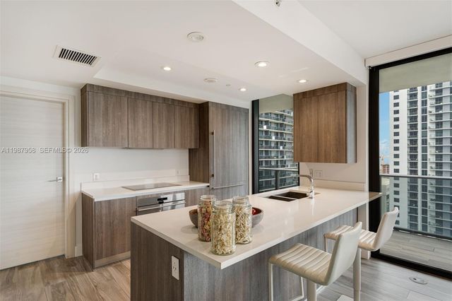 801 S Miami Ave 3509, Miami, FL 33130