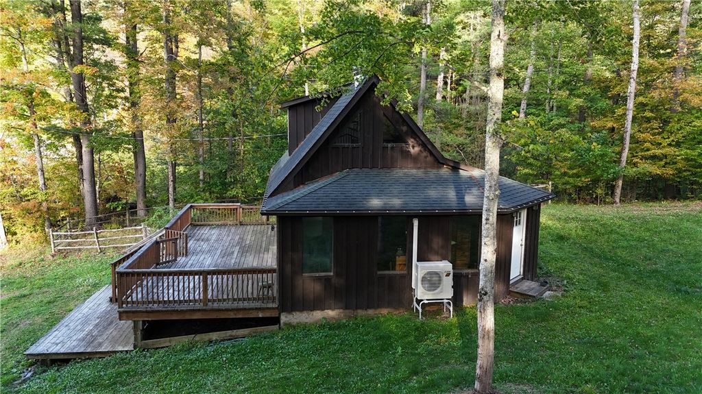 626 Cr-45, Hartwick, NY 13348