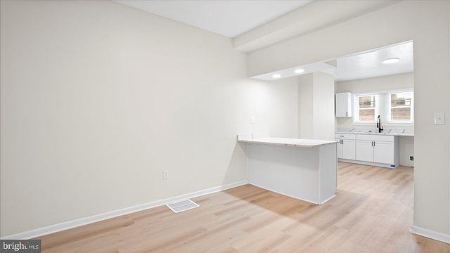 537 N MILTON AVE, Baltimore, MD 21205