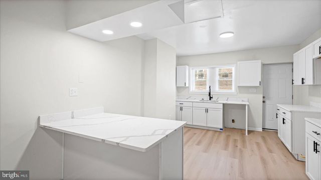 537 N MILTON AVE, Baltimore, MD 21205