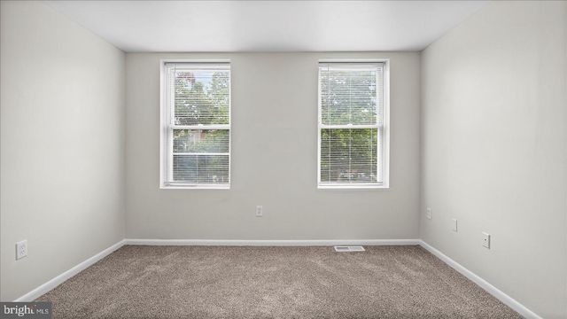537 N MILTON AVE, Baltimore, MD 21205