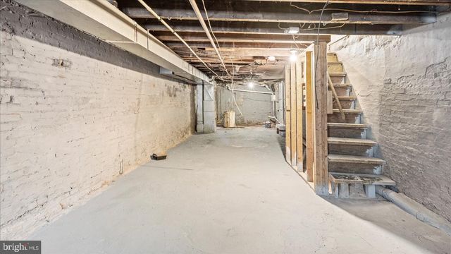 537 N MILTON AVE, Baltimore, MD 21205