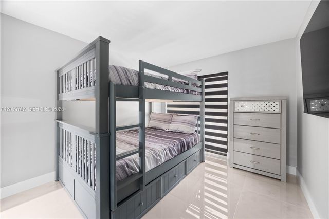 2302 S Cypress Bend Drive 306, Pompano Beach, FL 33069