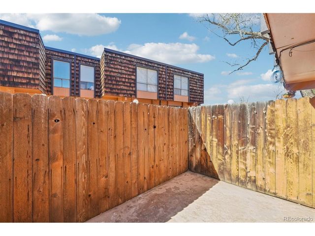 6492 Welch St, Arvada, CO 80004