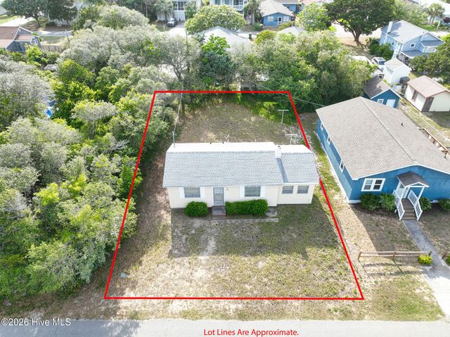 130 S Fourth Avenue, Kure Beach, NC 28449