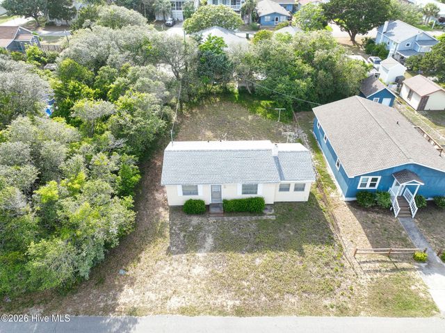 130 S Fourth Avenue, Kure Beach, NC 28449