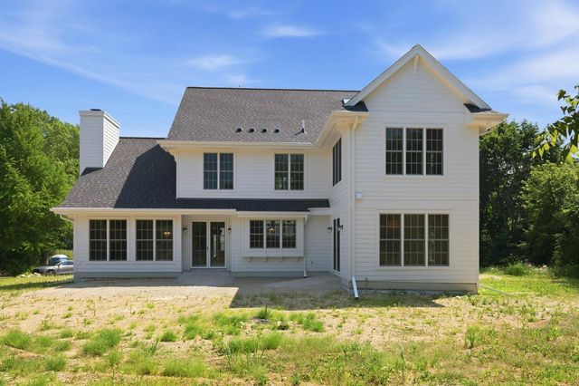 N48W31390 State Road 83, Hartland, WI 53029
