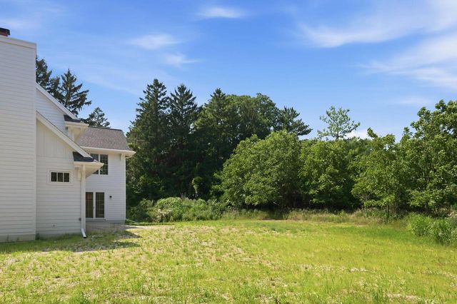 N48W31390 State Road 83, Hartland, WI 53029