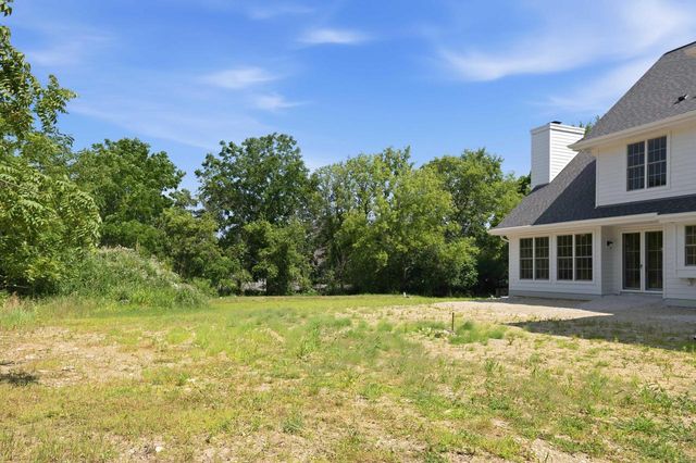 N48W31390 State Road 83, Hartland, WI 53029