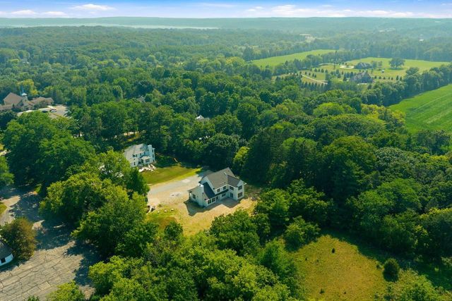 N48W31390 State Road 83, Hartland, WI 53029