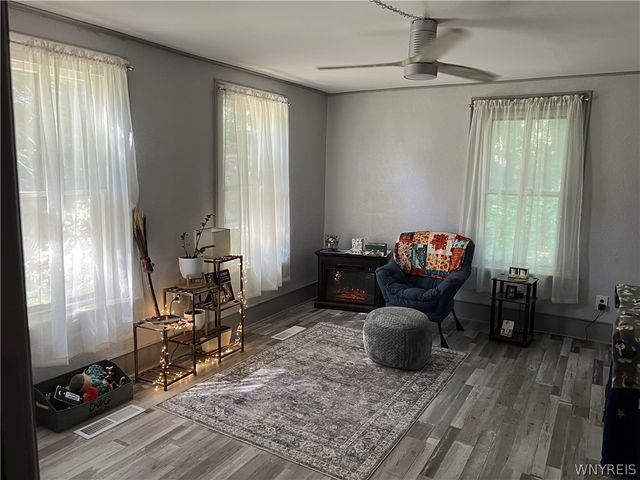 9011 Mountain Road, Royalton, NY 14067