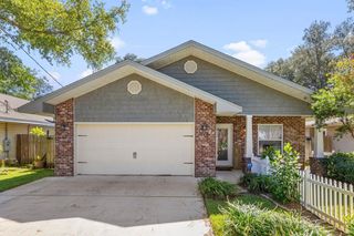 808 Pine Alley Street, Fort Walton Beach, FL 32547