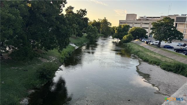 400 S Main Street, Belton, TX 76513