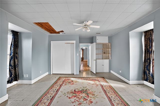 400 S Main Street, Belton, TX 76513