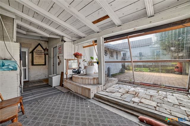 400 S Main Street, Belton, TX 76513