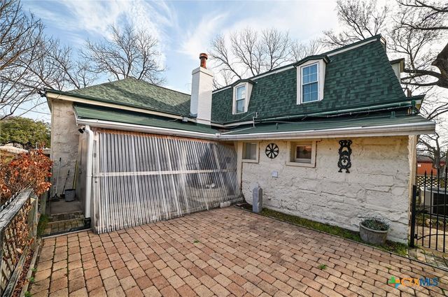 400 S Main Street, Belton, TX 76513