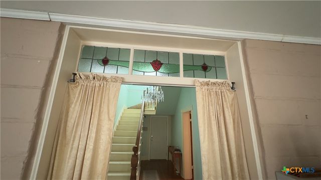 400 S Main Street, Belton, TX 76513