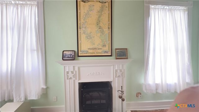 400 S Main Street, Belton, TX 76513