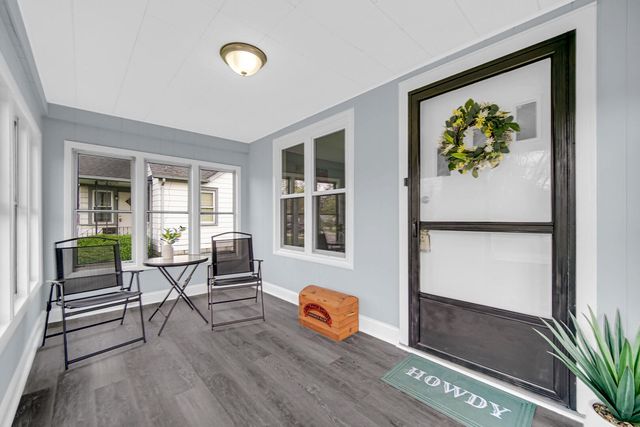 648 Stewart Court, Whiting, IN 46394