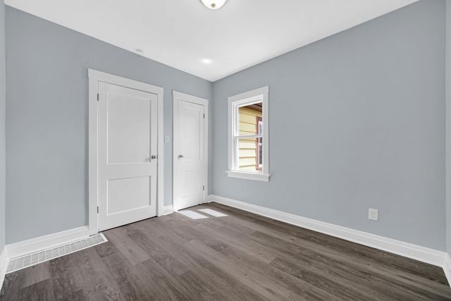 648 Stewart Court, Whiting, IN 46394