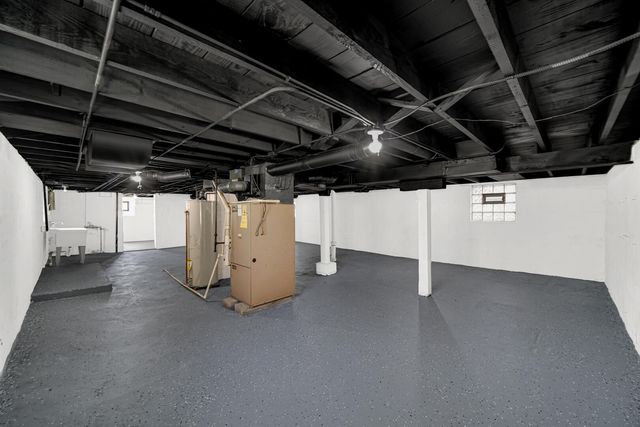 648 Stewart Court, Whiting, IN 46394