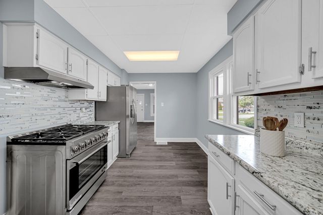 648 Stewart Court, Whiting, IN 46394