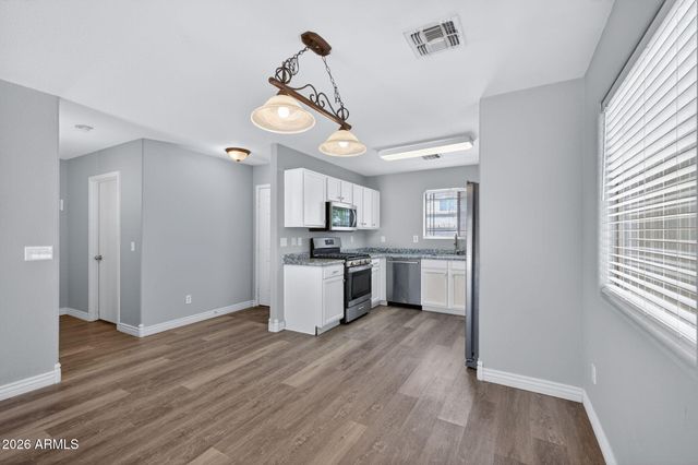 1793 E DENIM Trail, San Tan Valley, AZ 85143