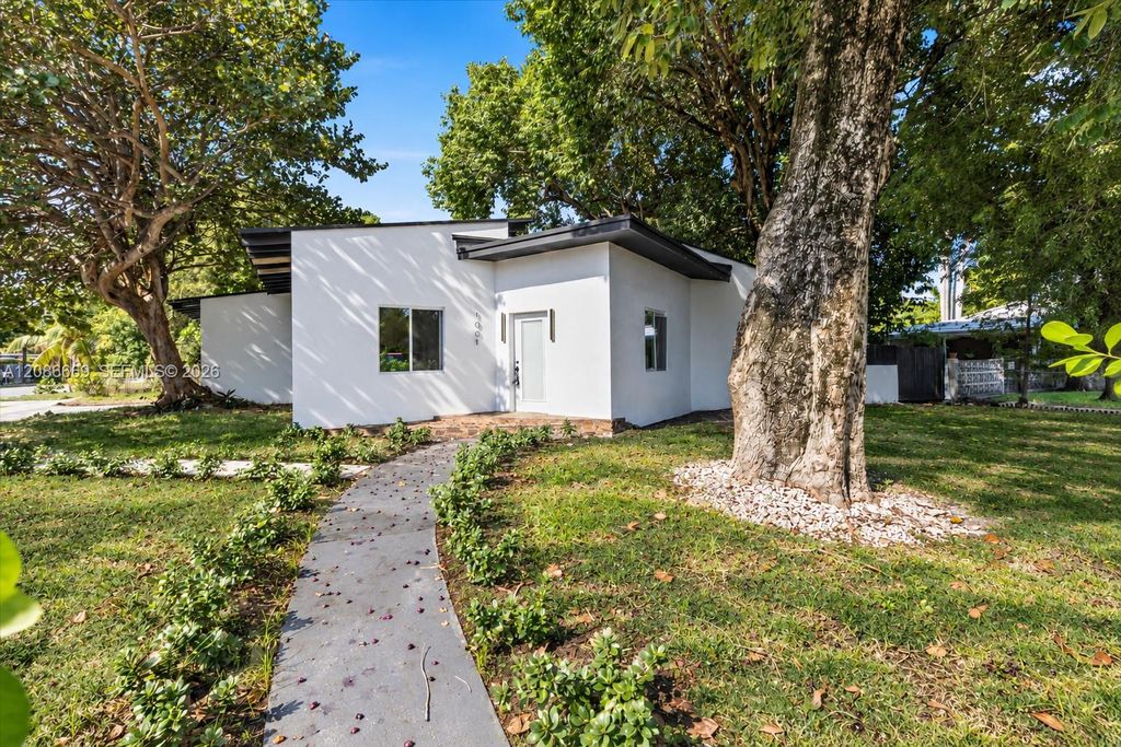 1001 NE 82nd Street, Miami, FL 33138