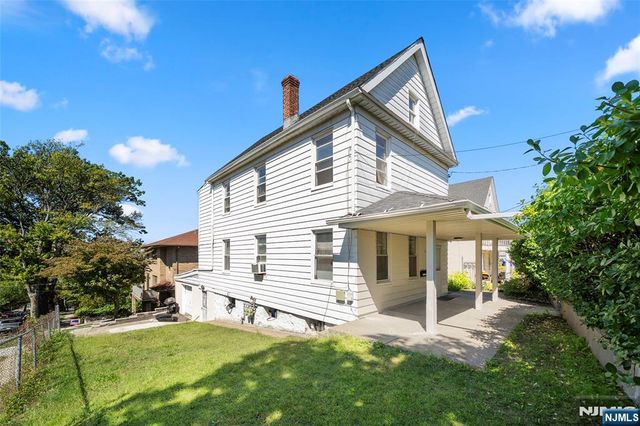 539 Bergen Boulevard, Ridgefield, NJ 07657