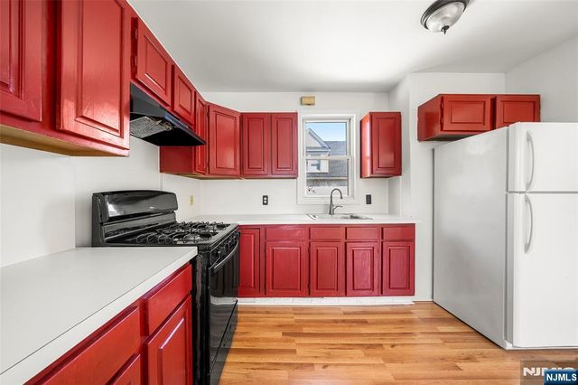 539 Bergen Boulevard, Ridgefield, NJ 07657
