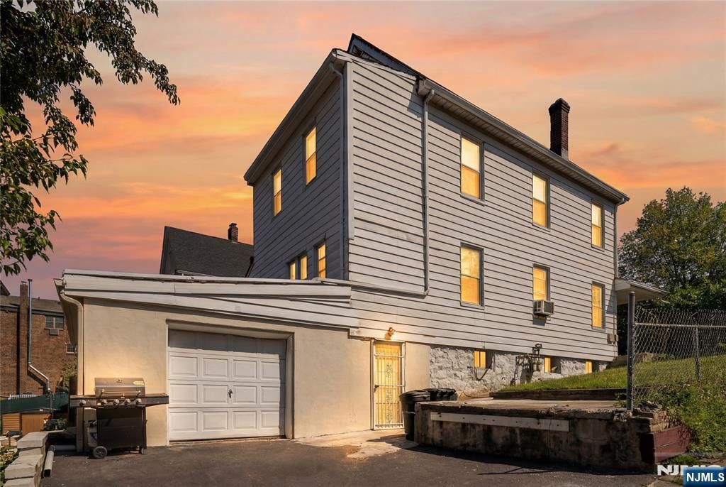539 Bergen Boulevard, Ridgefield, NJ 07657