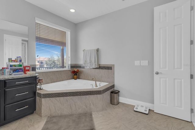 5305 BRISTOL CONE WAY, Sanford, FL 32771