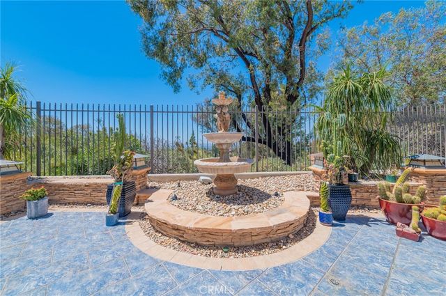 6865 E Georgetown, Anaheim Hills, CA 92807