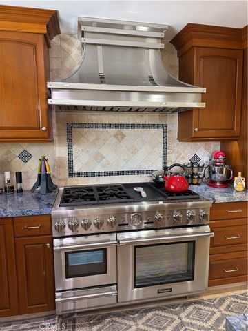 6865 E Georgetown, Anaheim Hills, CA 92807