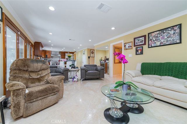 6865 E Georgetown, Anaheim Hills, CA 92807