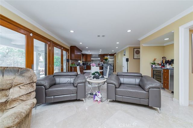 6865 E Georgetown, Anaheim Hills, CA 92807