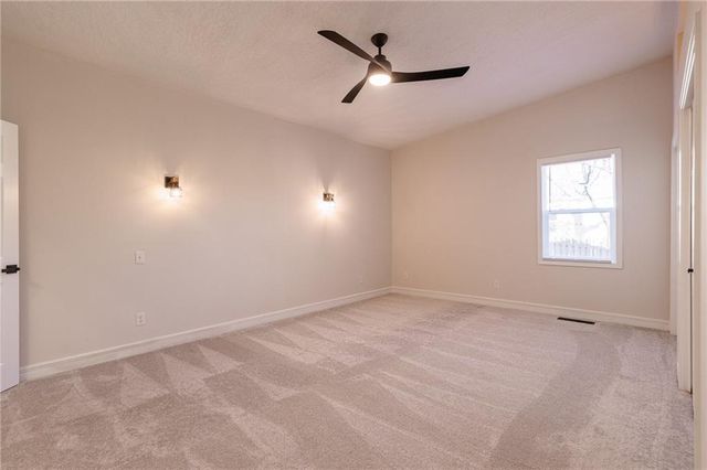 22 U Lake Shore Drive, Lake Lotawana, MO 64086