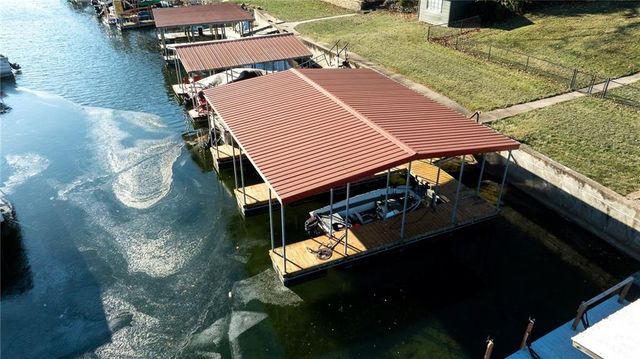 22 U Lake Shore Drive, Lake Lotawana, MO 64086