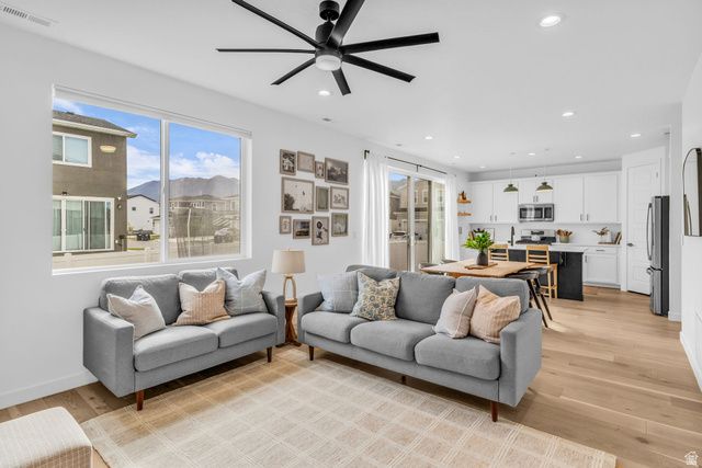 1748 N KILLDEER DR, Salem, UT 84653