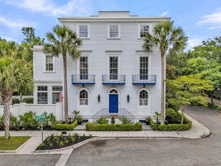 126 Ionsborough Street, Mount Pleasant, SC 29464