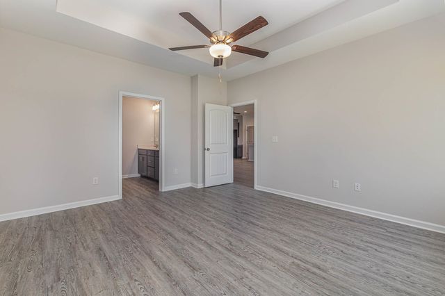 909 Woodside Dr., Conway, SC 29526