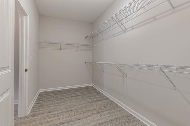 909 Woodside Dr., Conway, SC 29526