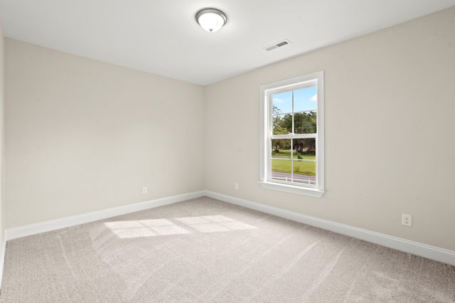 909 Woodside Dr., Conway, SC 29526