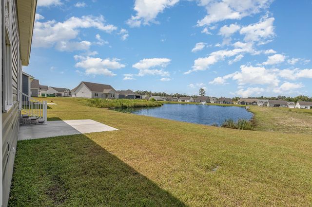 909 Woodside Dr., Conway, SC 29526