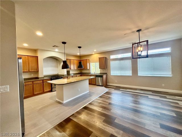 6754 Bel Canto Court, Las Vegas, NV 89139