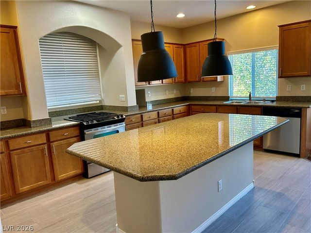 6754 Bel Canto Court, Las Vegas, NV 89139